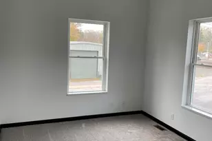 150-152 N 16th St, Chesterton, IN 46304 - Photo 4