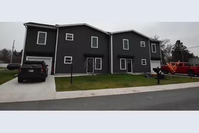 150-152 N 16th Street, Chesterton, IN 46304 - Photo 2