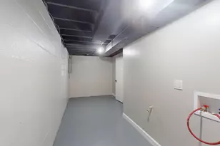 1033 E 51st Pl, Gary, IN 46409 - Photo 32