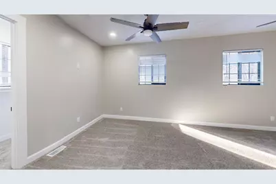 1033 E 51st Place, Gary, IN 46409 - Photo 24