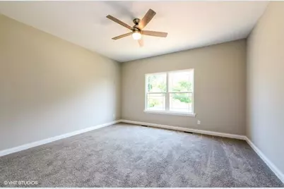 504 Hatch Lake Pkwy, Valparaiso, IN 46385 - Photo 8