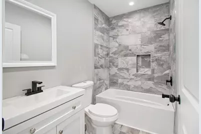 4124 Liverpool Road, Lake Station, IN 46405 - Photo 10