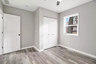 4124 Liverpool Rd, Lake Station, IN 46405 - Photo 12