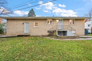 6131 Glen Dr, Merrillville, IN 46410 - Photo 26