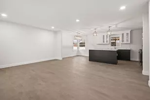 8749 Monroe Ave, Munster, IN 46321 - Photo 6