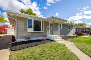 8749 Monroe Ave, Munster, IN 46321 - Photo 32