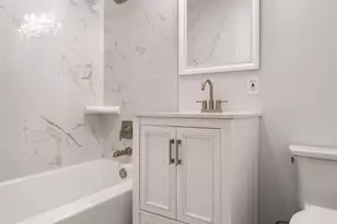 8749 Monroe Ave, Munster, IN 46321 - Photo 20