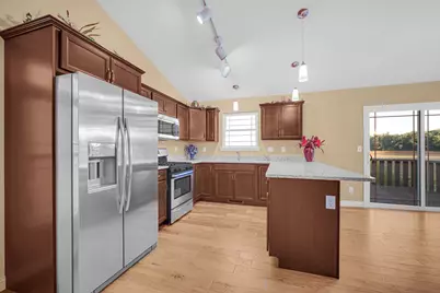 605 Hatch Lake Pkwy, Valparaiso, IN 46385 - Photo 10