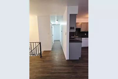 11535 Sandhill Trail, Demotte, IN 46310 - Photo 4