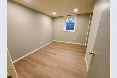 5049 Indiana Place, Gary, IN 46409 - Photo 18