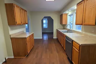 1033 Reder Rd, Griffith, IN 46319 - Photo 4