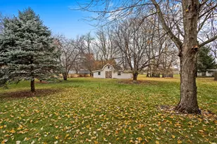 708 E Maple St, Rensselaer, IN 47978 - Photo 28