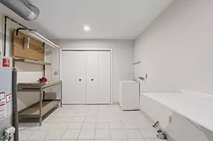 22 Skyline Dr, Ogden Dunes, IN 46368 - Photo 40