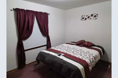 2913 Drexel Drive, Hobart, IN 46342 - Photo 10