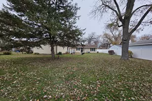 2913 Drexel Dr, Hobart, IN 46342 - Photo 18