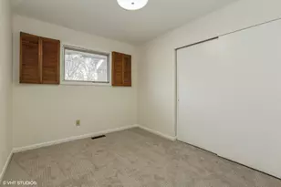 121 Belmont Ct, Michigan City, IN 46360 - Photo 10