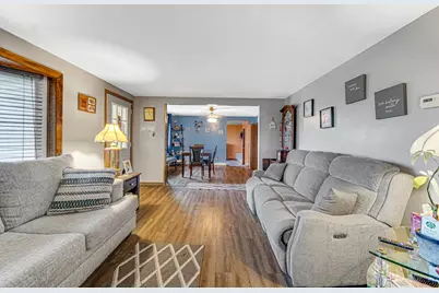 709 Beverly Drive, Hebron, IN 46341 - Photo 4