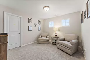 11768 Perry St, Crown Point, IN 46307 - Photo 32