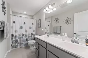 11768 Perry St, Crown Point, IN 46307 - Photo 36