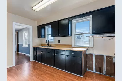 10114 Kennedy Avenue, Highland, IN 46322 - Photo 8