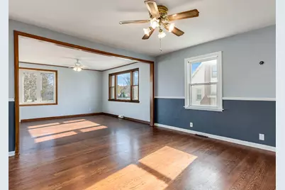 10114 Kennedy Avenue, Highland, IN 46322 - Photo 6