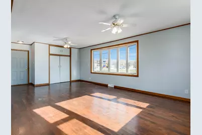 10114 Kennedy Avenue, Highland, IN 46322 - Photo 4