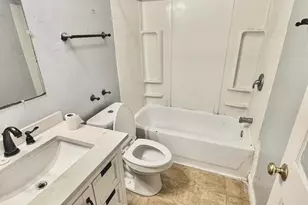 809 Chicago St, La Porte, IN 46350 - Photo 8