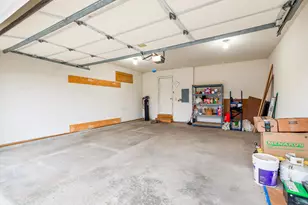 147 Mallard Pointe Dr, Valparaiso, IN 46385 - Photo 38