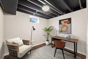 9176 W Springhill Dr, Saint John, IN 46373 - Photo 14