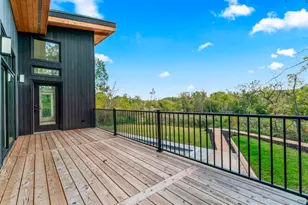 220 W 875 Road N, Valparaiso, IN 46385 - Photo 16