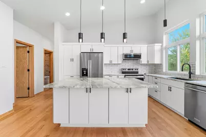 220 W 875 Road N, Valparaiso, IN 46385 - Photo 8