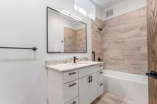 220 W 875 Road N, Valparaiso, IN 46385 - Photo 32