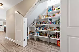 231 N 182 W, Valparaiso, IN 46385 - Photo 20