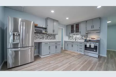 3209 Springland Avenue, Michigan City, IN 46360 - Photo 6