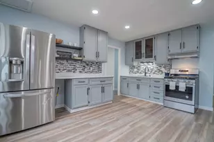 3209 Springland Ave, Michigan City, IN 46360 - Photo 6