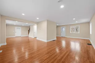 515 School St, East Chicago, IN 46312 - Photo 12