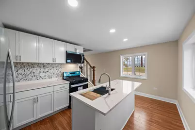 515 School Street, East Chicago, IN 46312 - Photo 6