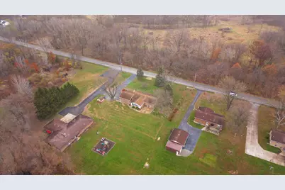 1012 N Meridian Road, Chesterton, IN 46304 - Photo 2