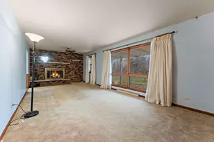 1012 N Meridian Rd, Chesterton, IN 46304 - Photo 6