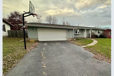 421 Sandalwood Drive, Valparaiso, IN 46385 - Photo 2