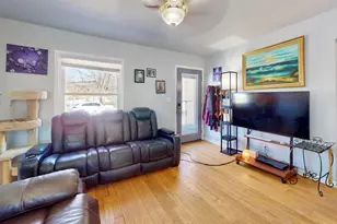 7804 Marshall St, Merrillville, IN 46410 - Photo 4