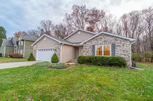 123 Beverly Dr, Chesterton, IN 46304 - Photo 2