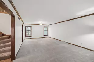 4203 Oak Grove Dr, Valparaiso, IN 46383 - Photo 6