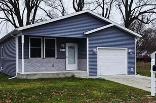 204 W 12th St, La Porte, IN 46350 - Photo 2