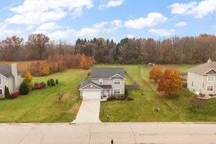 2952 N Morning Glory Ave, Rolling Prairie, IN 46371 - Photo 24