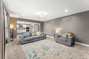 2952 N Morning Glory Ave, Rolling Prairie, IN 46371 - Photo 8