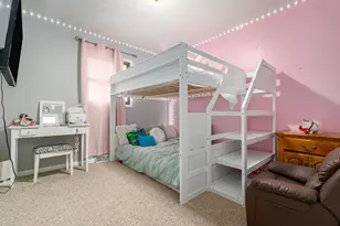 500 Pinetree Dr, Trail Creek, IN 46360 - Photo 6