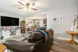 500 Pinetree Dr, Trail Creek, IN 46360 - Photo 4