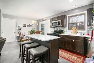 500 Pinetree Dr, Trail Creek, IN 46360 - Photo 8