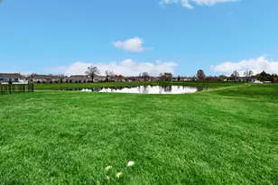 540 Lily Ct, Valparaiso, IN 46385 - Photo 4